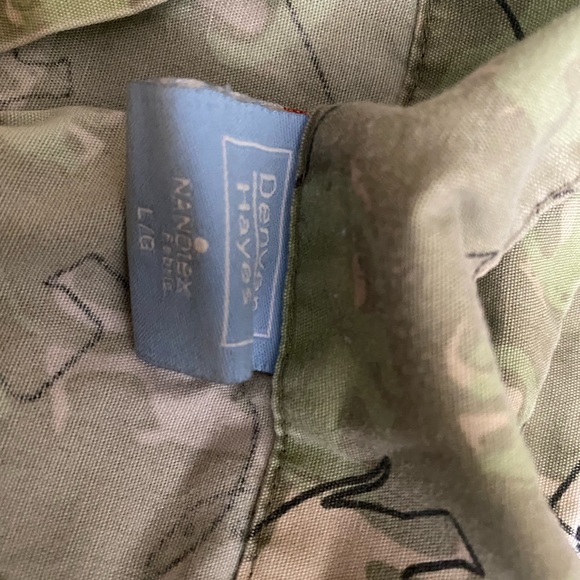 4 beautiful scrub in pristine condition - Picture 1 of 3